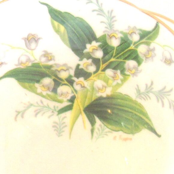 Hammersley Lily of the Valley Tea Cup and Saucer, Signed E. Tipping, Gilt I251 - Picture 2 of 9